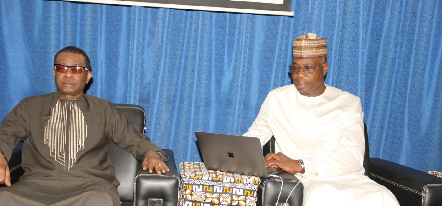 Le colloque sur le rôle de la  confrérie religieuse dans la consolidation de la paix